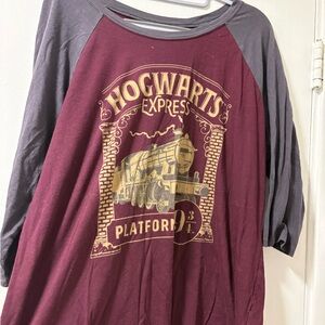 Hogwarts Express Graphic Raglan Tee